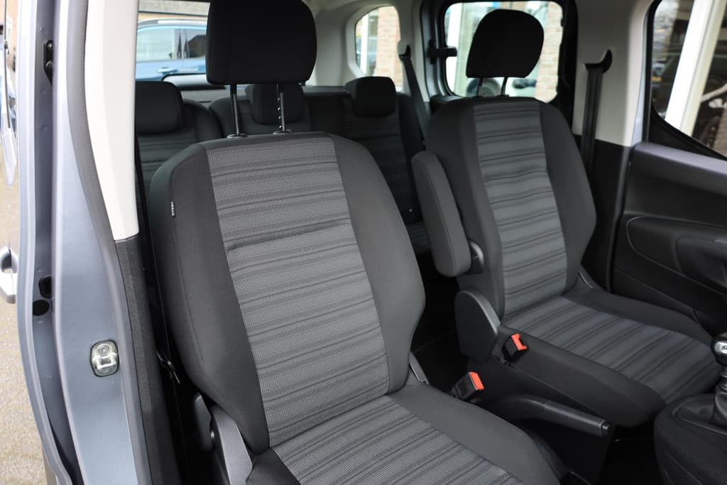 Opel Combo Life 1.2 Turbo L1H1 Edition thumbnail 6