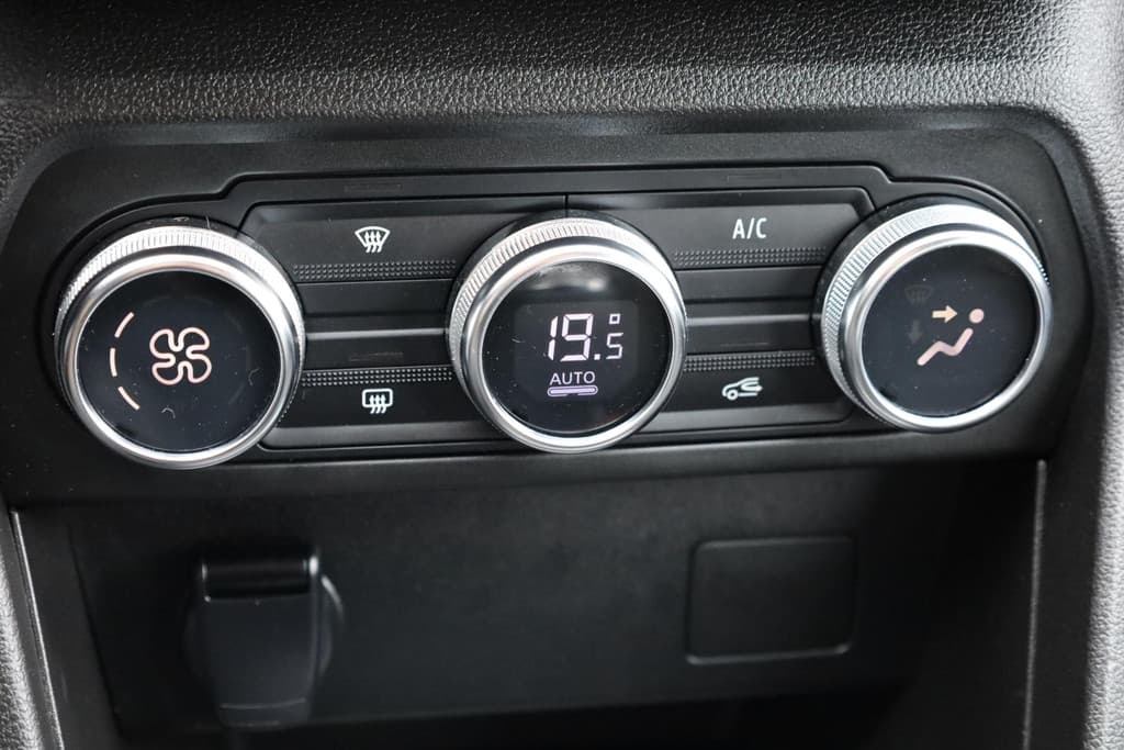 Dacia SANDERO Stepway 1.0 TCe 100 Bi-Fuel Comfort thumbnail 15