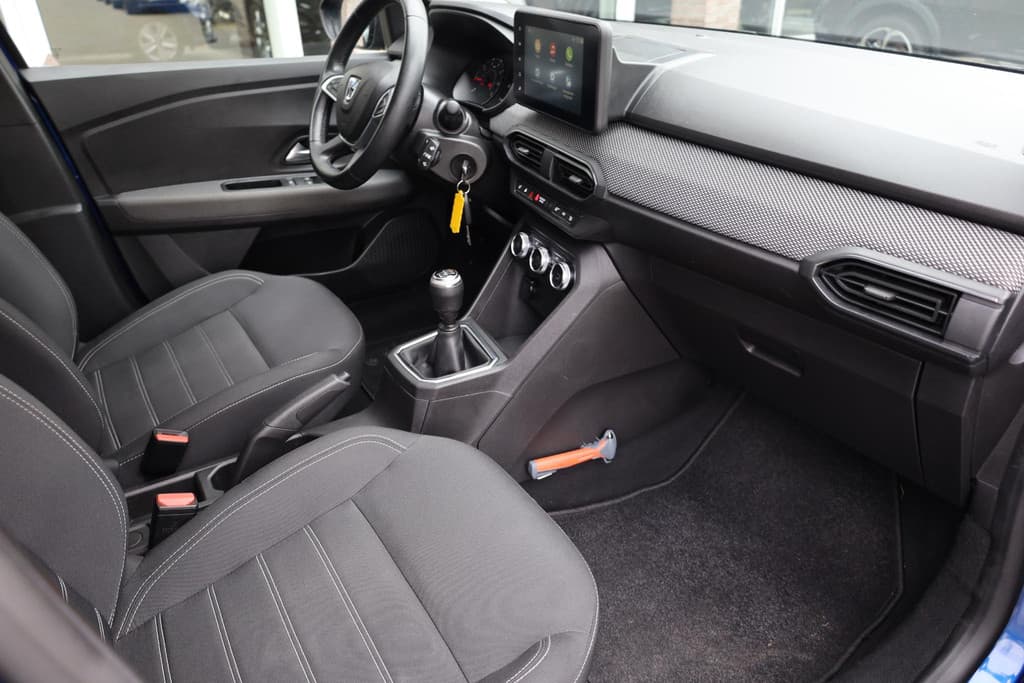 Dacia SANDERO Stepway 1.0 TCe 100 Bi-Fuel Comfort thumbnail 25