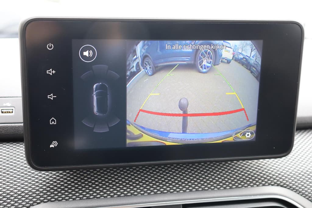 Dacia SANDERO Stepway 1.0 TCe 100 Bi-Fuel Comfort thumbnail 8