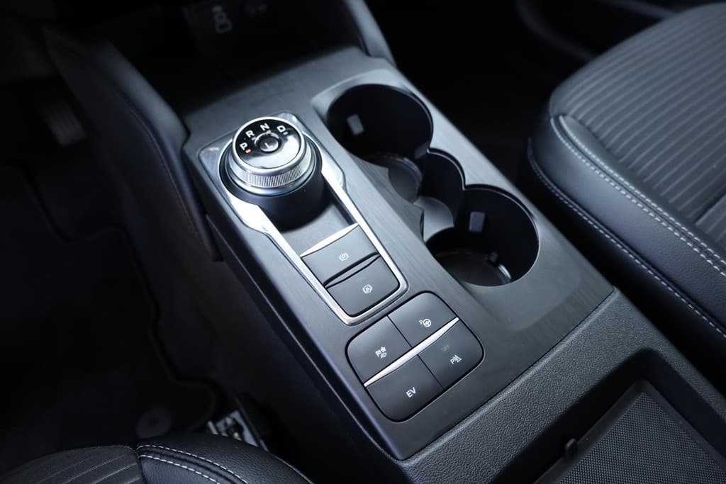 Ford Kuga 2.5 PHEV Titanium X thumbnail 17