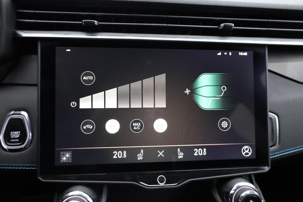 Lynk & Co 01 1.5 MY23! 6.6Kwh thumbnail 38