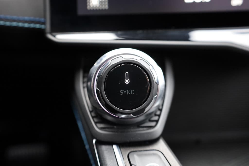 Lynk & Co 01 1.5 MY23! 6.6Kwh thumbnail 46