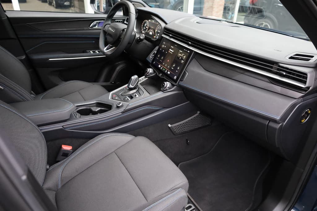 Lynk & Co 01 1.5 MY23! 6.6Kwh thumbnail 49