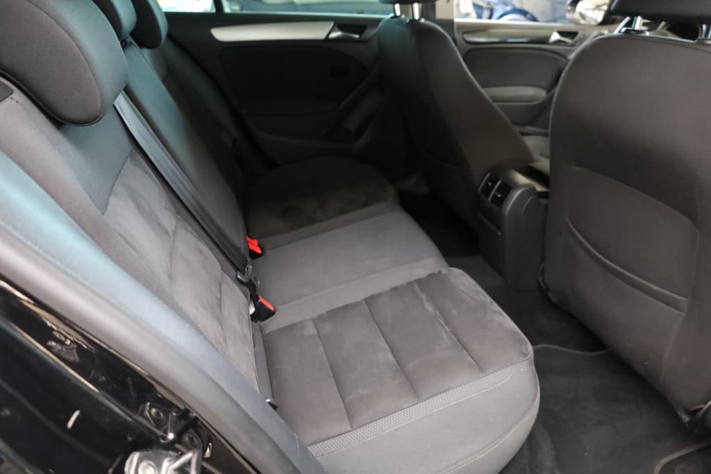 Volkswagen Golf 1.4 TSI Highline thumbnail 17