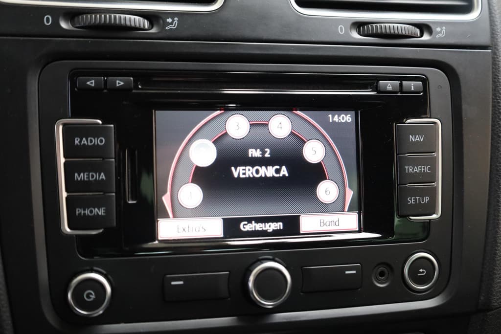 Volkswagen Golf 1.4 TSI Highline thumbnail 7