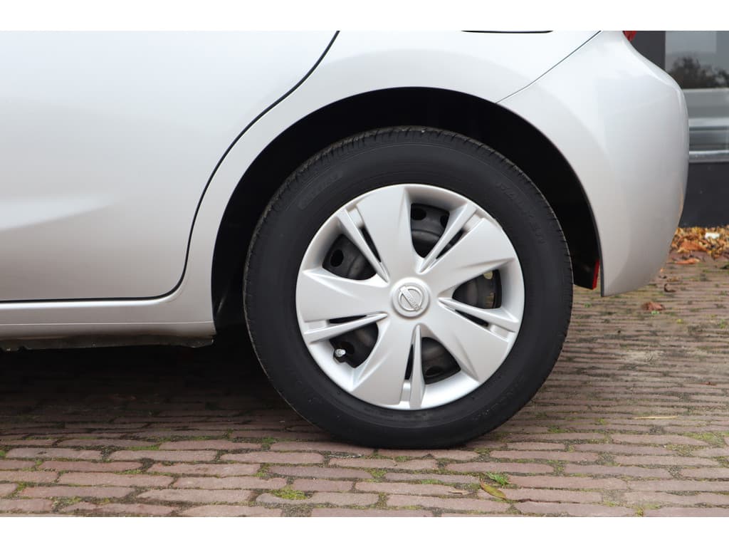 Nissan Micra 1.2 thumbnail 19