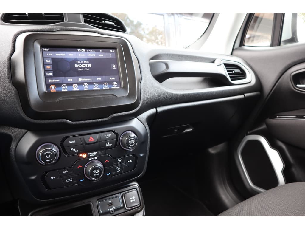 Jeep Renegade 1.0T Longitude thumbnail 10