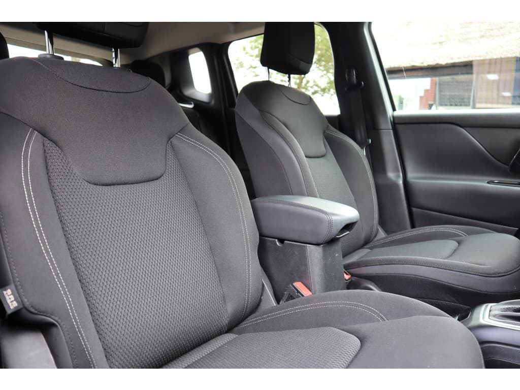 Jeep Renegade 1.4 Night Eagle II Limited thumbnail 40