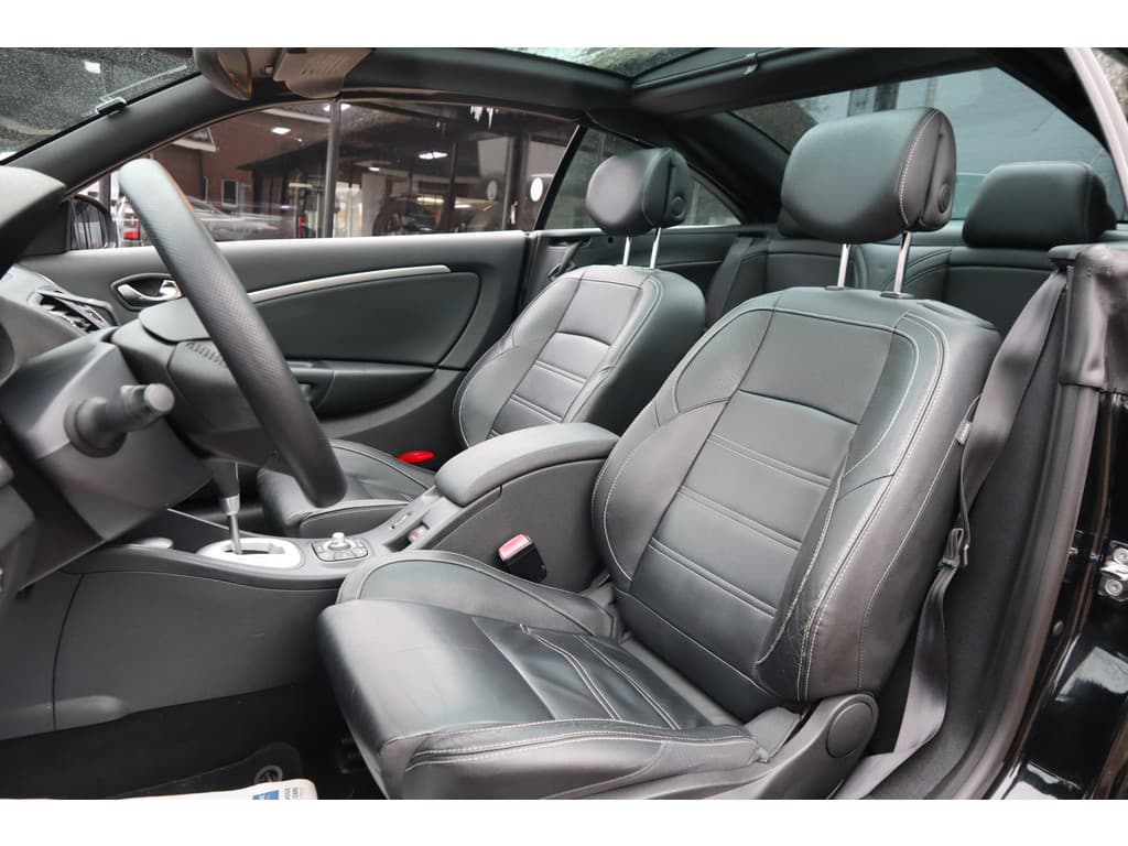 Renault Mégane Coupé-Cabriolet 2.0 Dynamique thumbnail 7