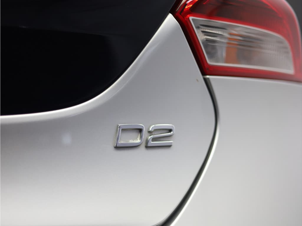 Volvo V40 2.0 D2 thumbnail 20