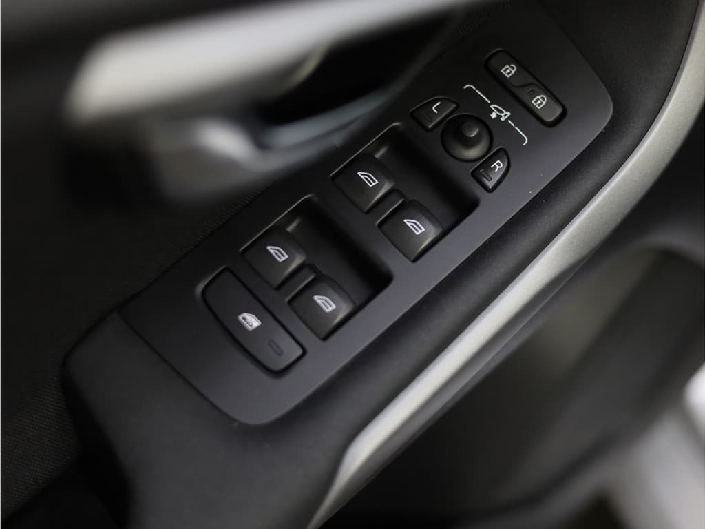 Volvo V40 2.0 D2 thumbnail 23