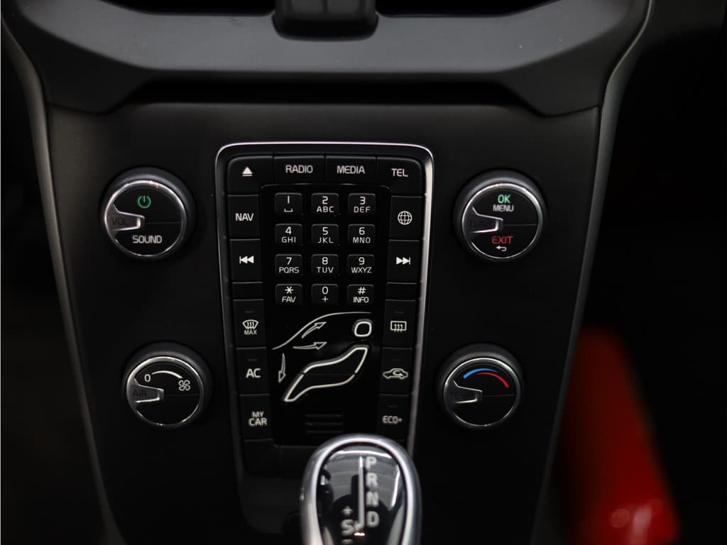 Volvo V40 2.0 D2 thumbnail 28