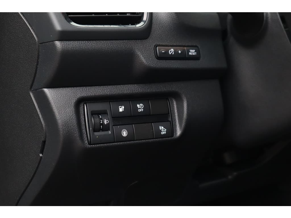 Nissan Leaf thumbnail 30