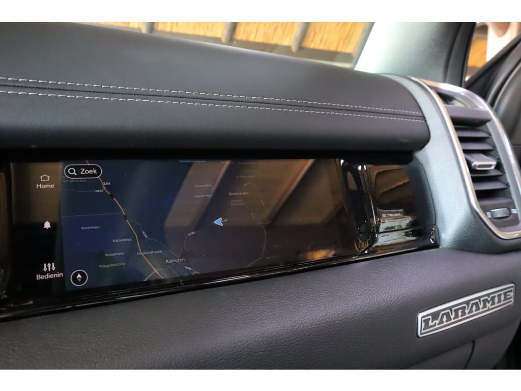 Dodge Ram 1500 2025 3.0L HURRICANE LARAMIE Night Premium thumbnail 49