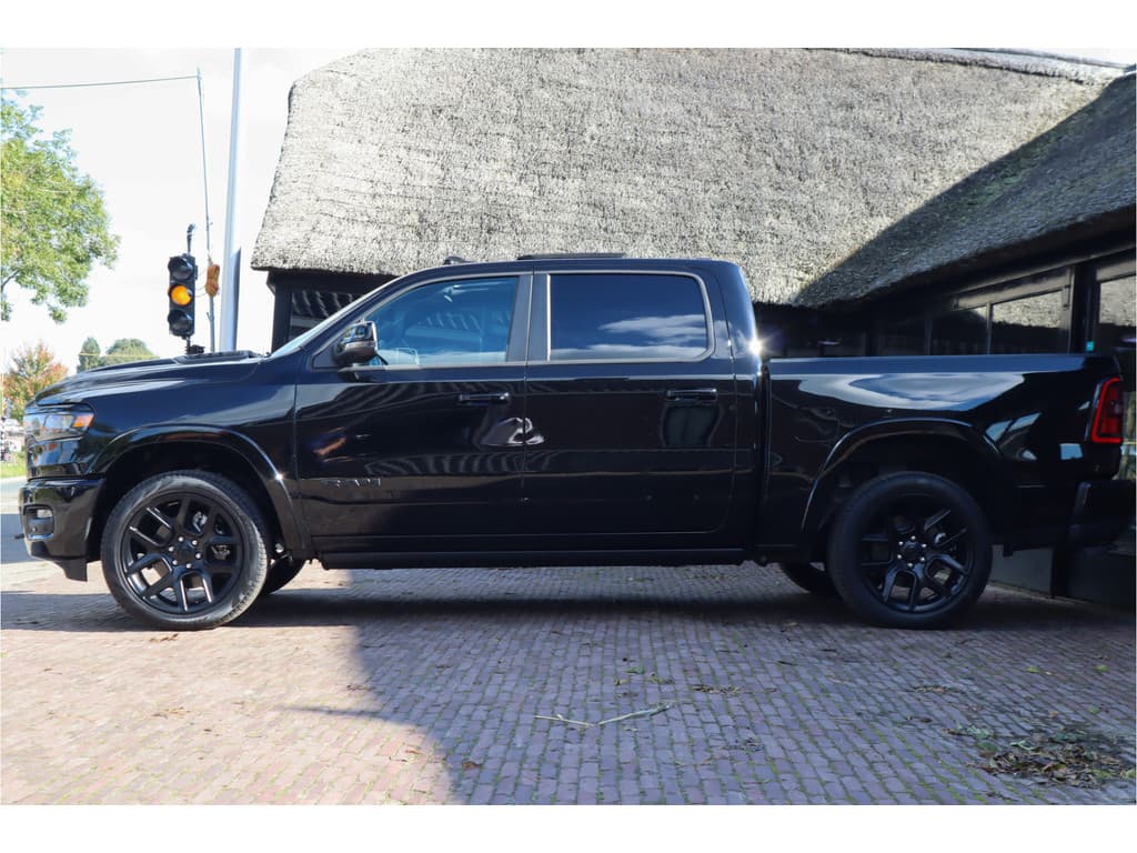 Dodge Ram 1500 2025 3.0L HURRICANE LARAMIE Night Premium thumbnail 7