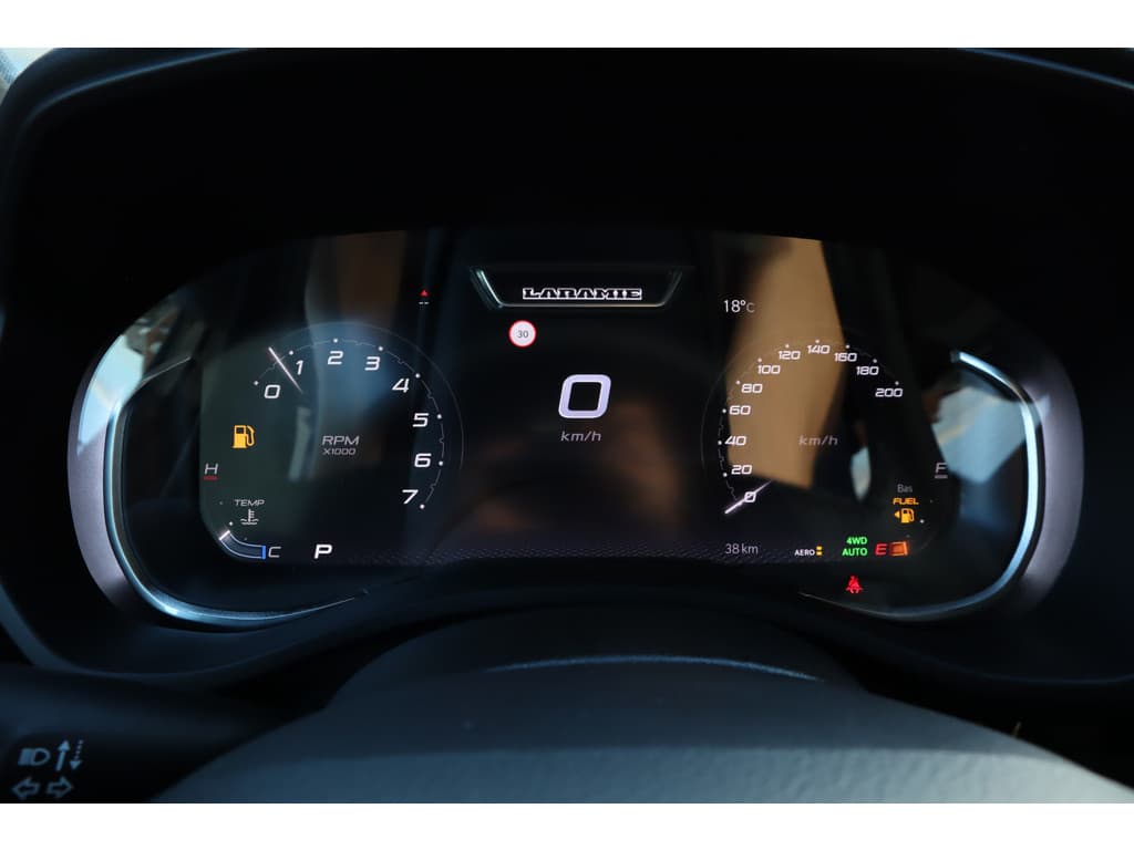 Dodge Ram 1500 2025 3.0L HURRICANE LARAMIE Night Premium thumbnail 10