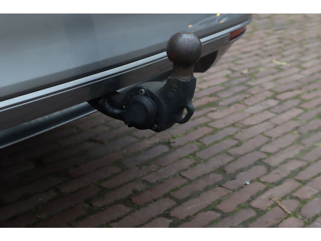 Volkswagen Passat Variant 1.6 TDI Comfortline thumbnail 11