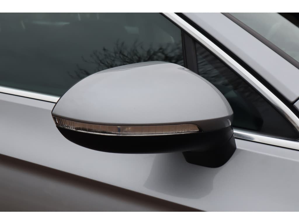 Volkswagen Passat Variant 1.6 TDI Comfortline thumbnail 14