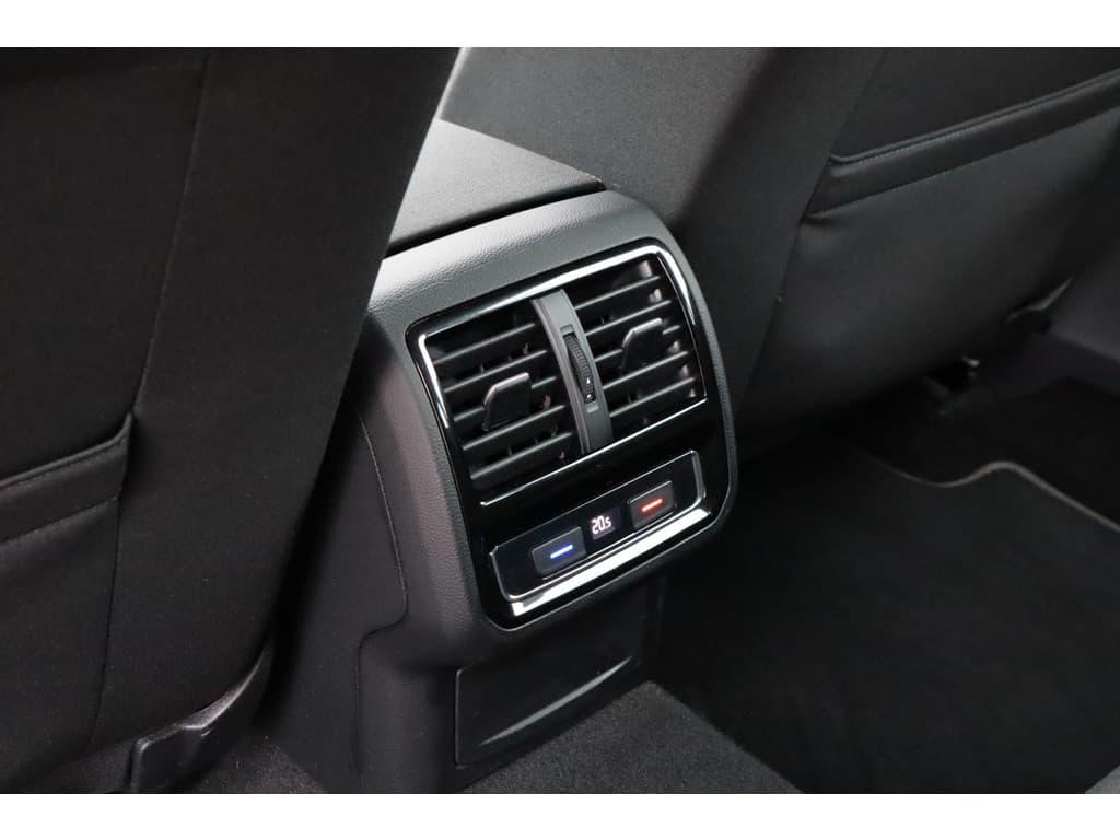 Volkswagen Passat Variant 1.6 TDI Comfortline thumbnail 16