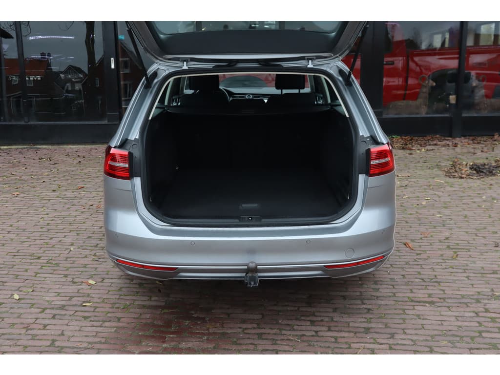 Volkswagen Passat Variant 1.6 TDI Comfortline thumbnail 29