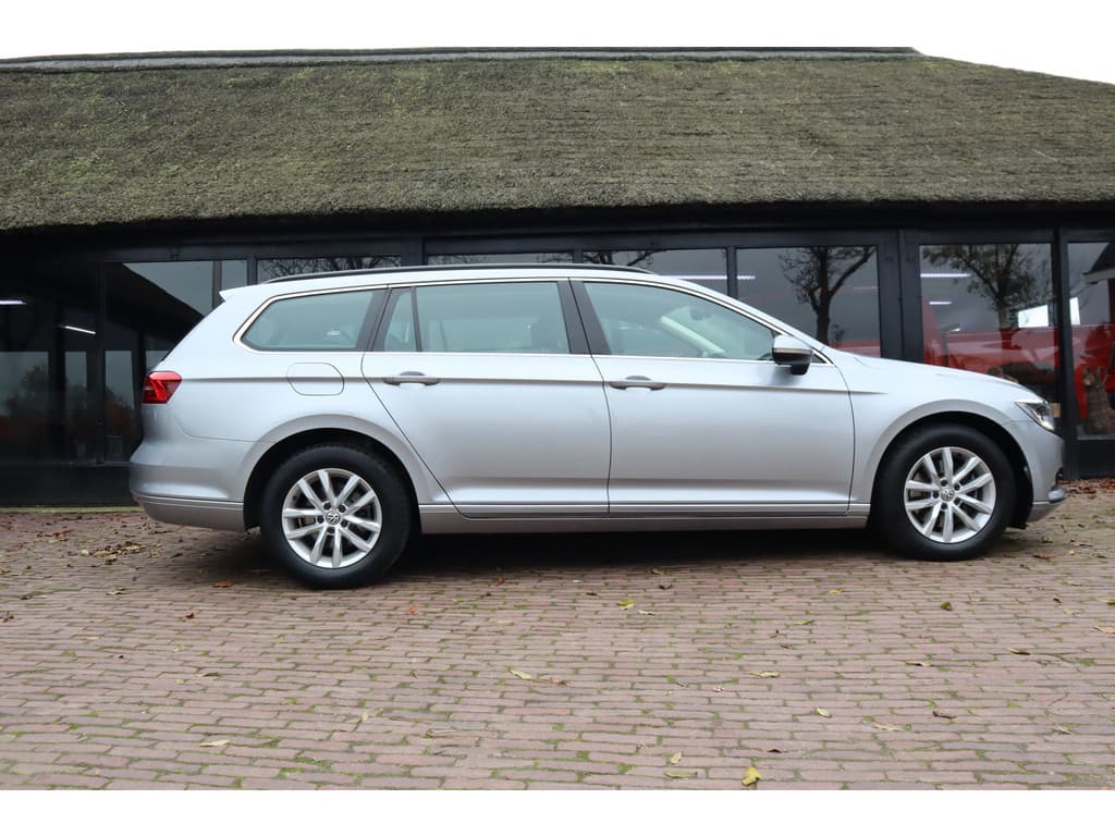Volkswagen Passat Variant 1.6 TDI Comfortline thumbnail 5