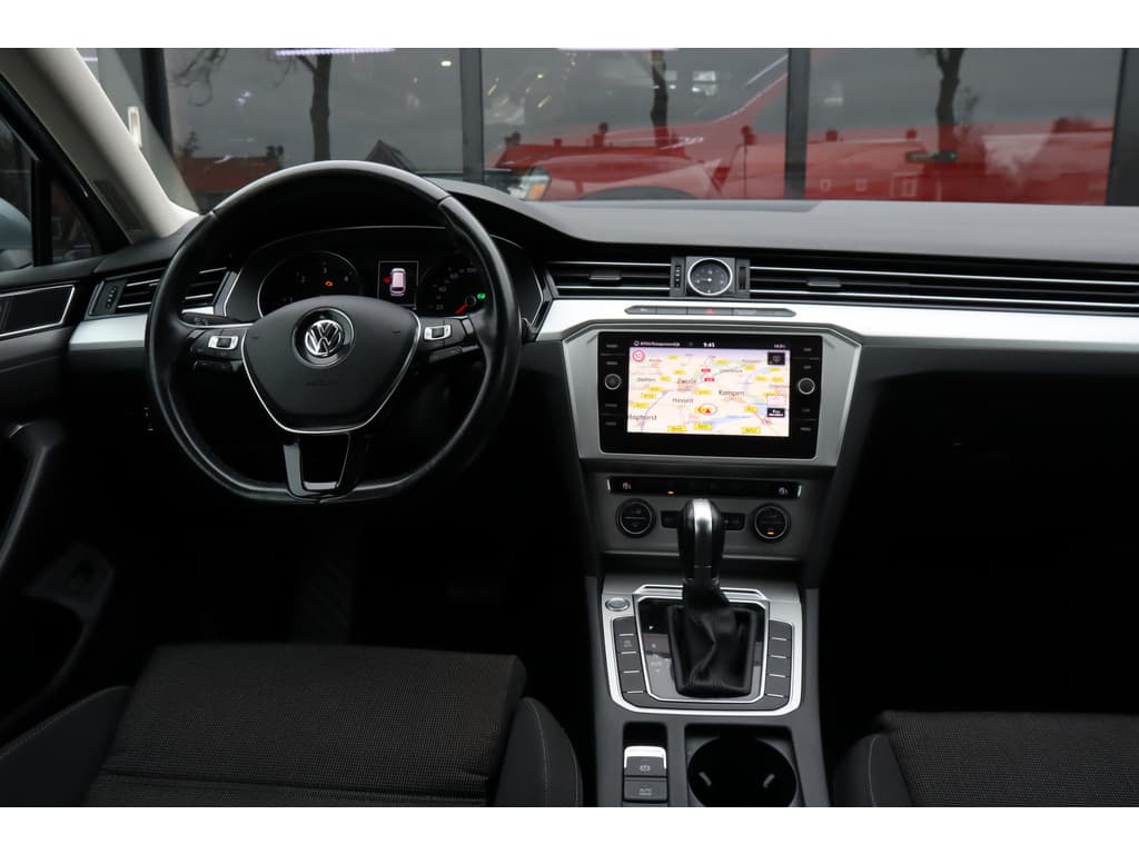 Volkswagen Passat Variant 1.6 TDI Comfortline thumbnail 6