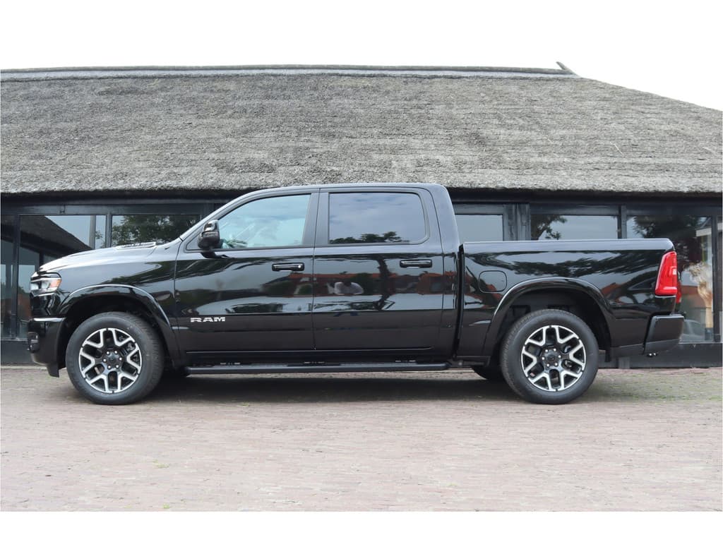 Dodge Ram 1500 2025 3.0L HURRICANE LARAMIE SPORT thumbnail 5