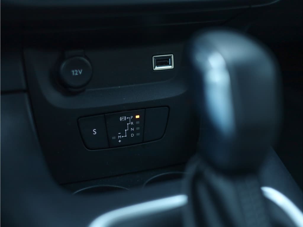 Citroën C3 1.2 PureTech S&S Shine thumbnail 16