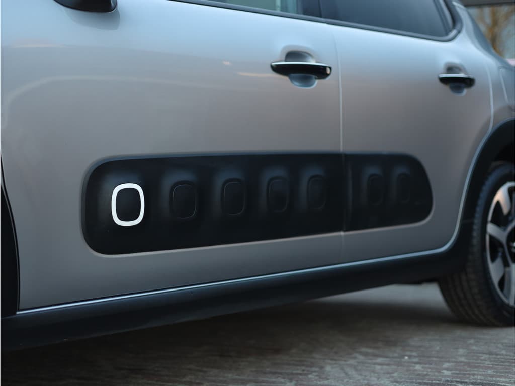 Citroën C3 1.2 PureTech S&S Shine thumbnail 6