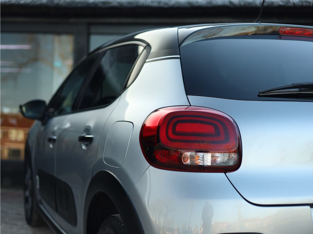 Citroën C3 1.2 PureTech S&S Shine thumbnail 10