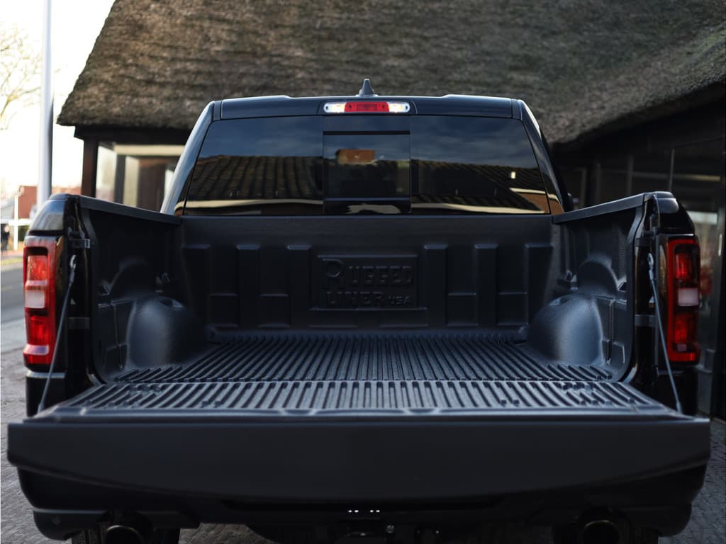 Dodge Ram 1500 2025 3.0L HURRICANE LARAMIE Night thumbnail 13