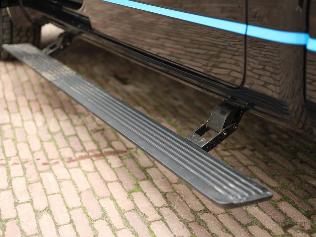 Dodge Ram 1500 2025 3.0L HURRICANE LARAMIE Night Premium thumbnail 31