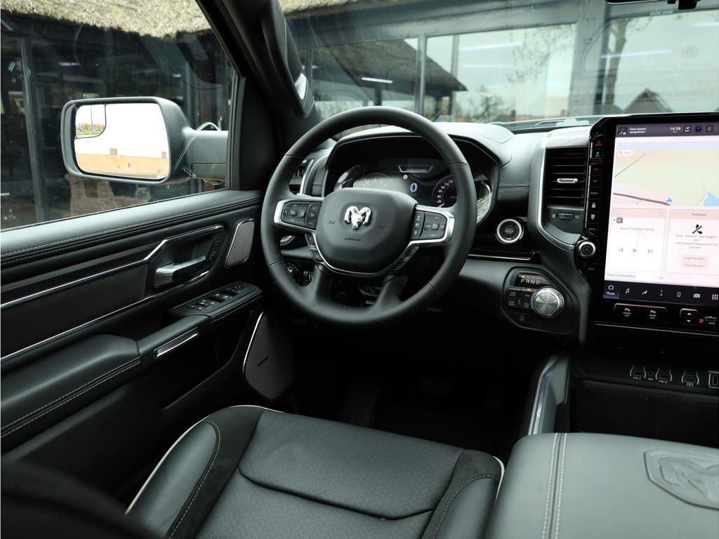 Dodge Ram 1500 2025 3.0L HURRICANE LARAMIE Night Premium thumbnail 59