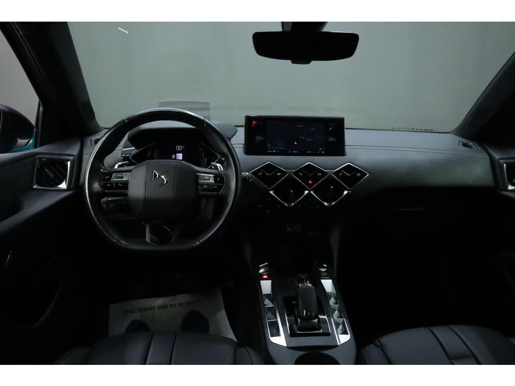 DS DS 3 Crossback 1.2 PureTech Grand Chic Camera thumbnail 2