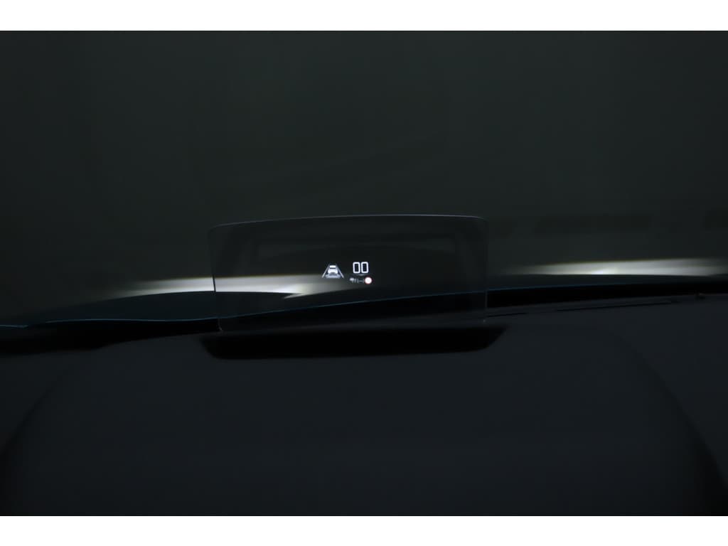 DS DS 3 Crossback 1.2 PureTech Grand Chic Camera thumbnail 3