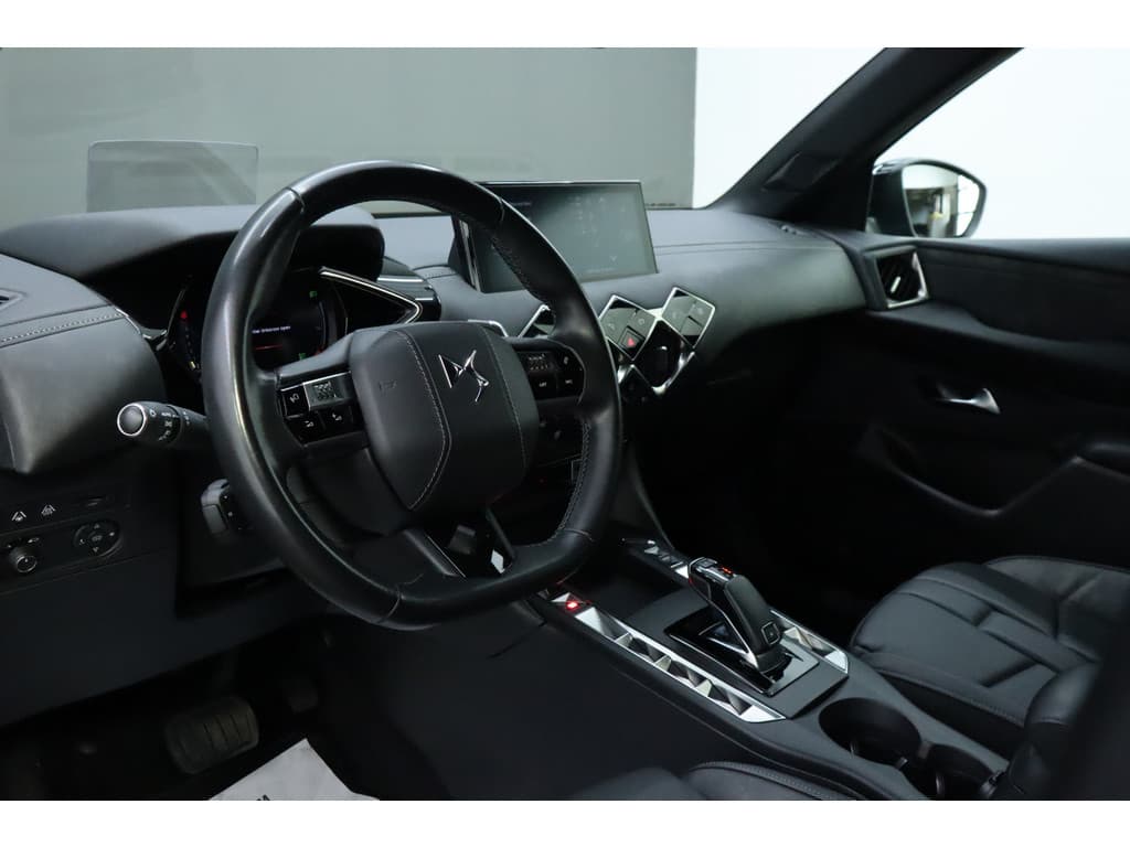 DS DS 3 Crossback 1.2 PureTech Grand Chic Camera thumbnail 21
