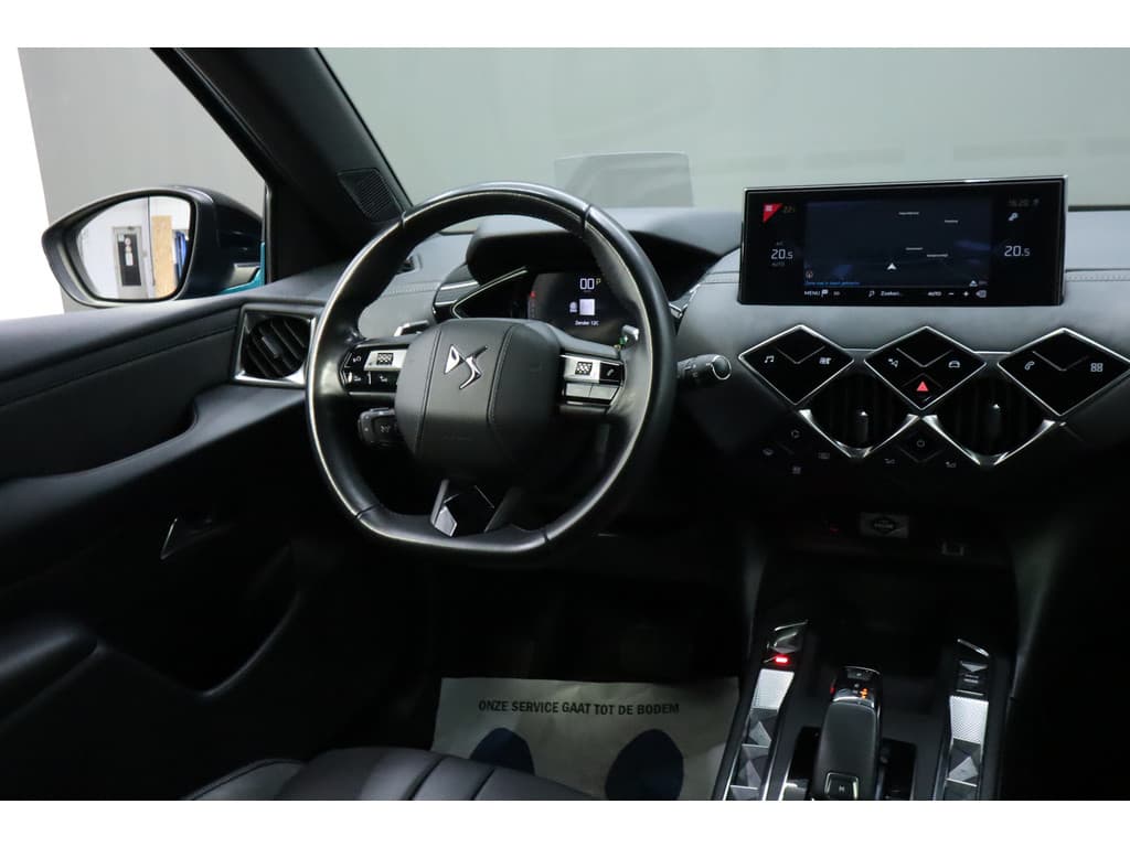 DS DS 3 Crossback 1.2 PureTech Grand Chic Camera thumbnail 6