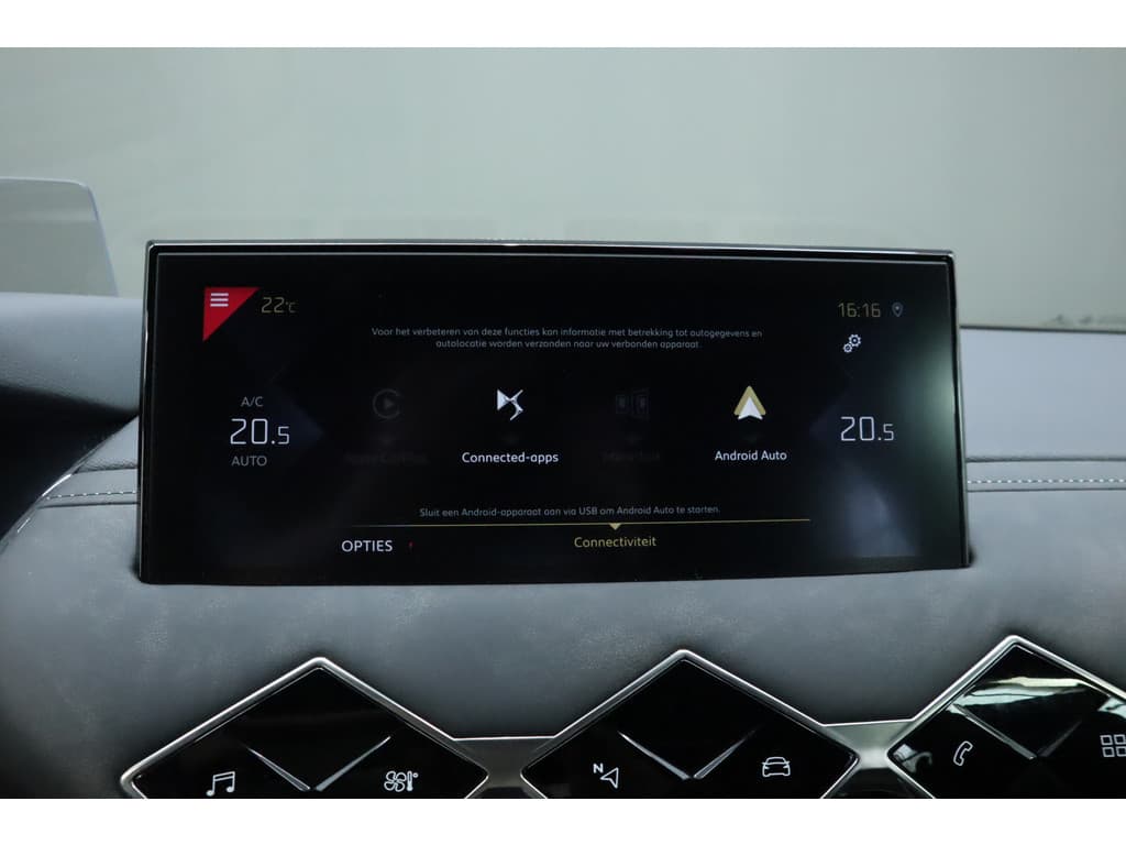 DS DS 3 Crossback 1.2 PureTech Grand Chic Camera thumbnail 7