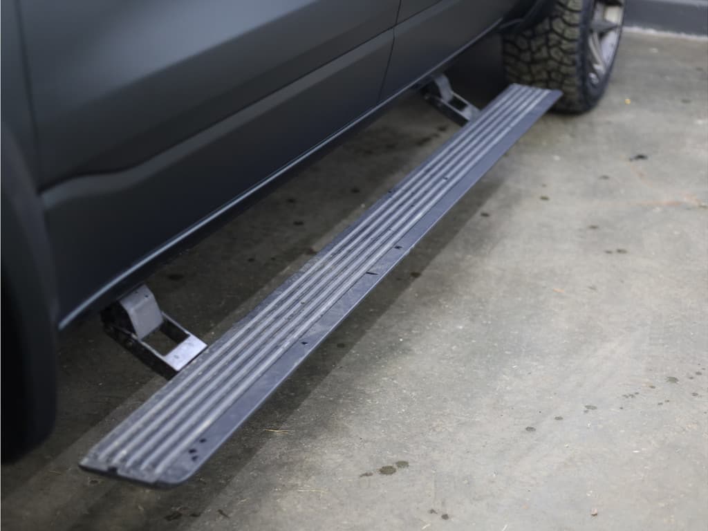 Dodge Ram 1500 2025 3.0L HURRICANE LARAMIE Night Premium thumbnail 12