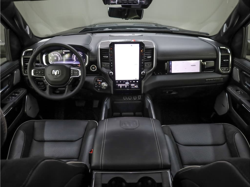 Dodge Ram 1500 2025 3.0L HURRICANE LARAMIE Night Premium thumbnail 18