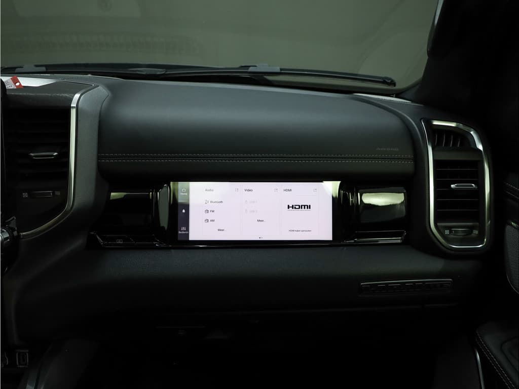 Dodge Ram 1500 2025 3.0L HURRICANE LARAMIE Night Premium thumbnail 19