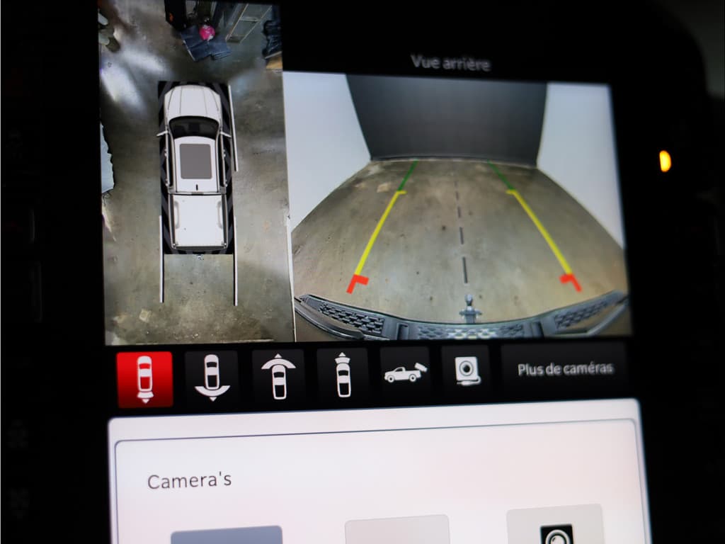 Dodge Ram 1500 2025 3.0L HURRICANE LARAMIE Night Premium thumbnail 3