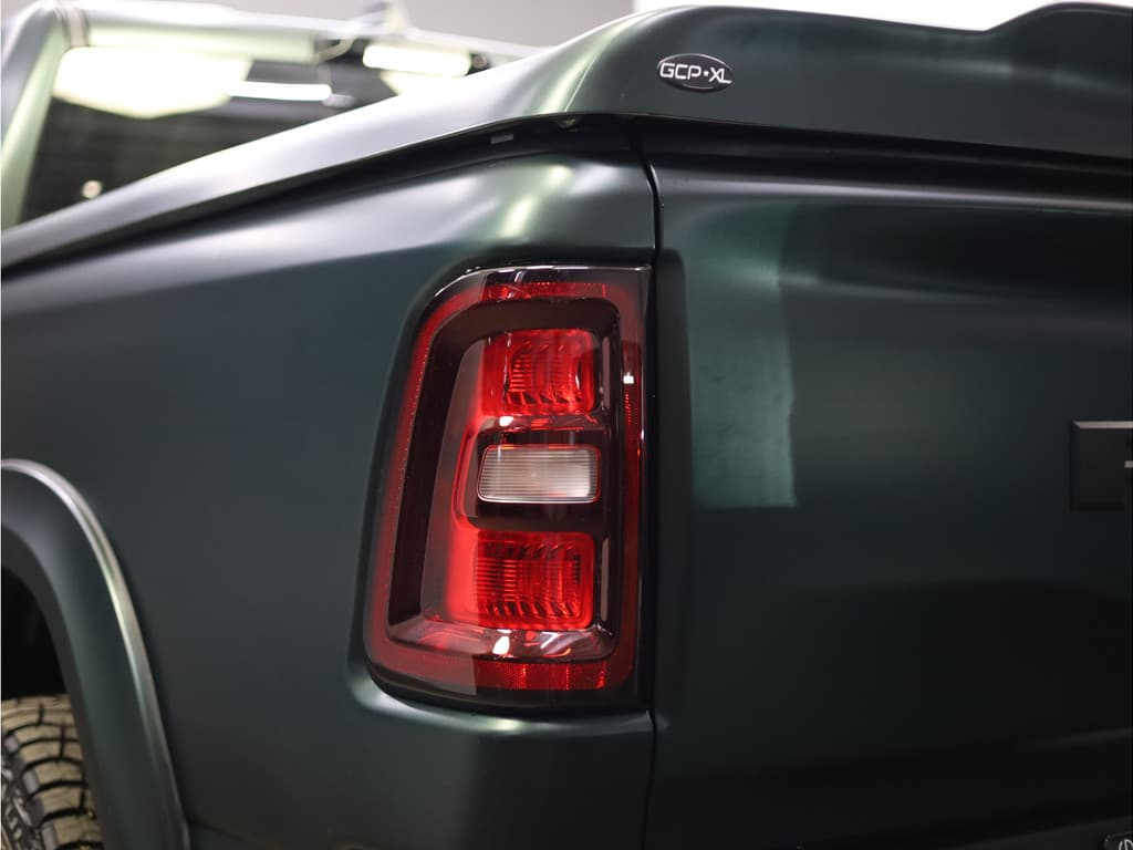 Dodge Ram 1500 2025 3.0L HURRICANE LARAMIE Night Premium thumbnail 22