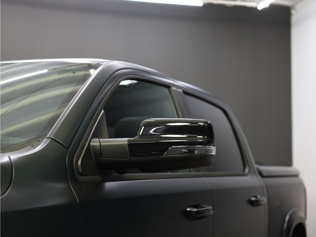 Dodge Ram 1500 2025 3.0L HURRICANE LARAMIE Night Premium thumbnail 38