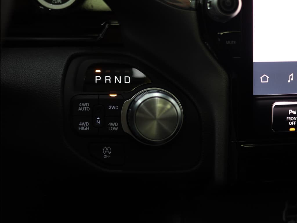 Dodge Ram 1500 2025 3.0L HURRICANE LARAMIE Night Premium thumbnail 53