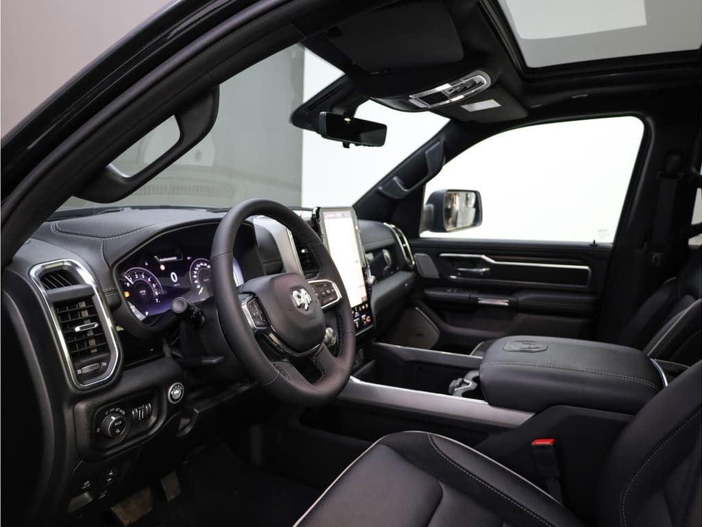 Dodge Ram 1500 2025 3.0L HURRICANE LARAMIE Night Premium thumbnail 54