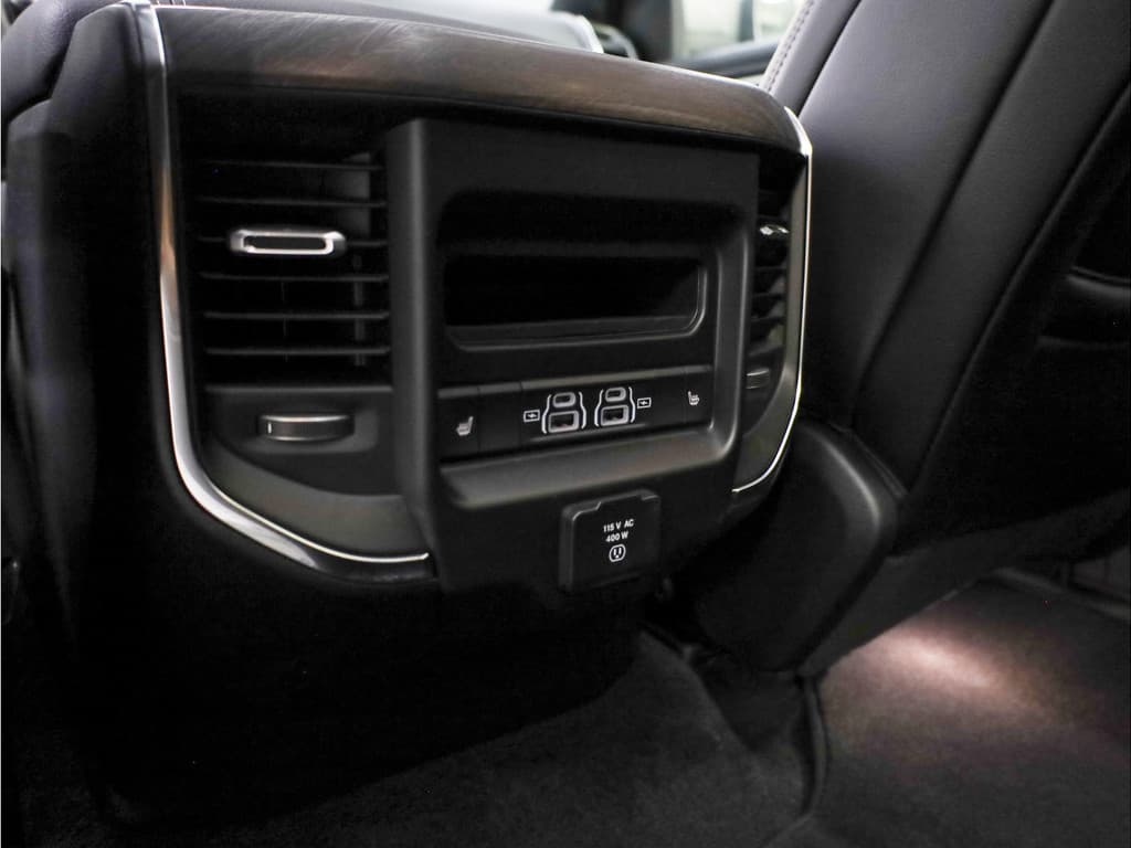 Dodge Ram 1500 2025 3.0L HURRICANE LARAMIE Night Premium thumbnail 56