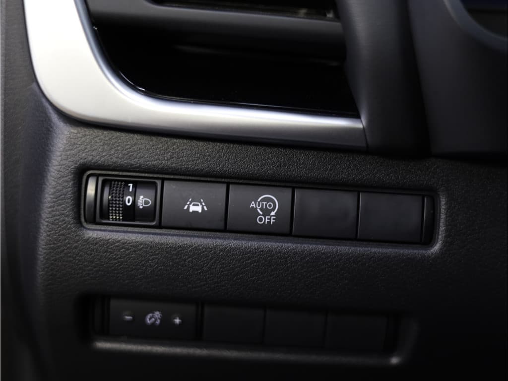 Nissan QASHQAI 1.3 MHEV Xtronic N-Connecta Stoel-/stuur verwarming thumbnail 14