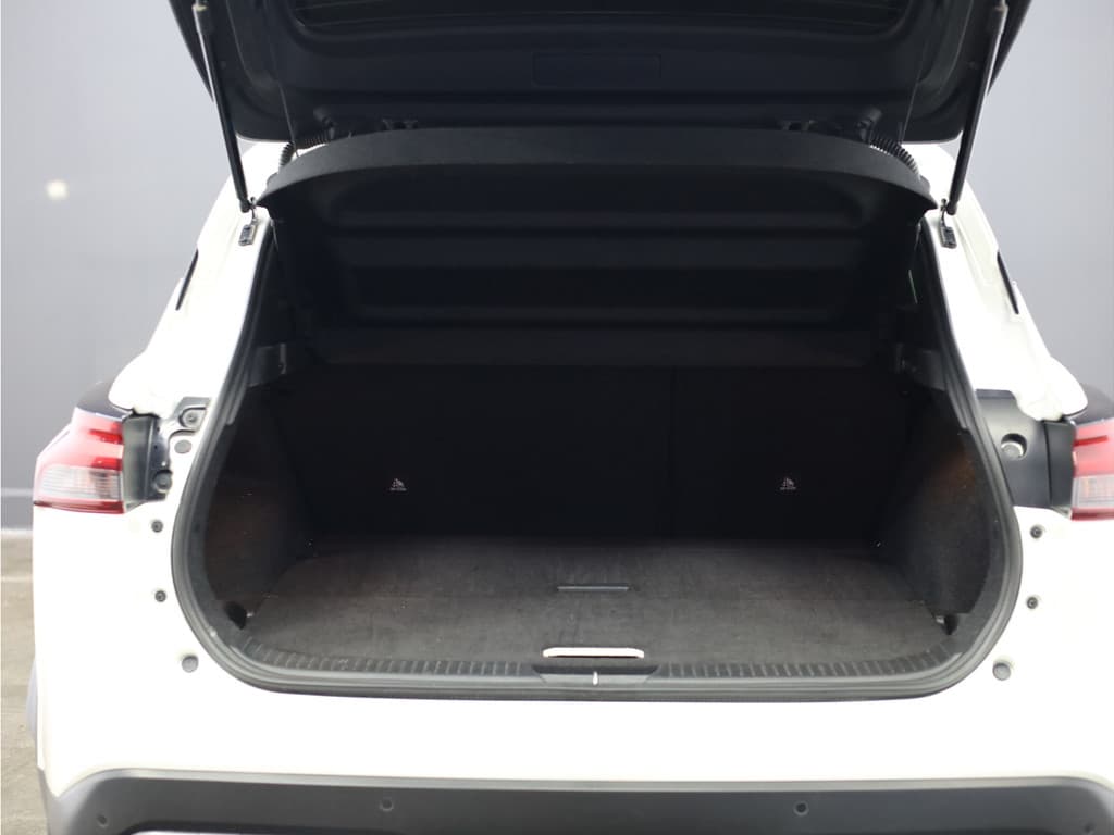 Nissan QASHQAI 1.3 MHEV Xtronic N-Connecta thumbnail 25